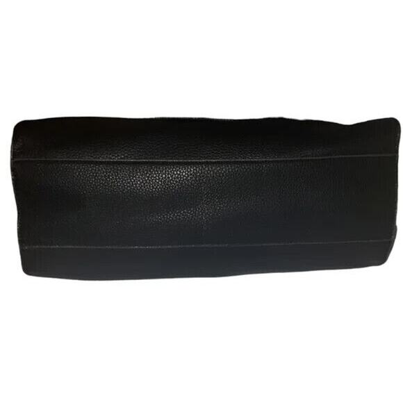 Tahari NWT Pebbled Shoulder Bag Wristlet Black Travel Tote Structured Elegant - Picture 10 of 14